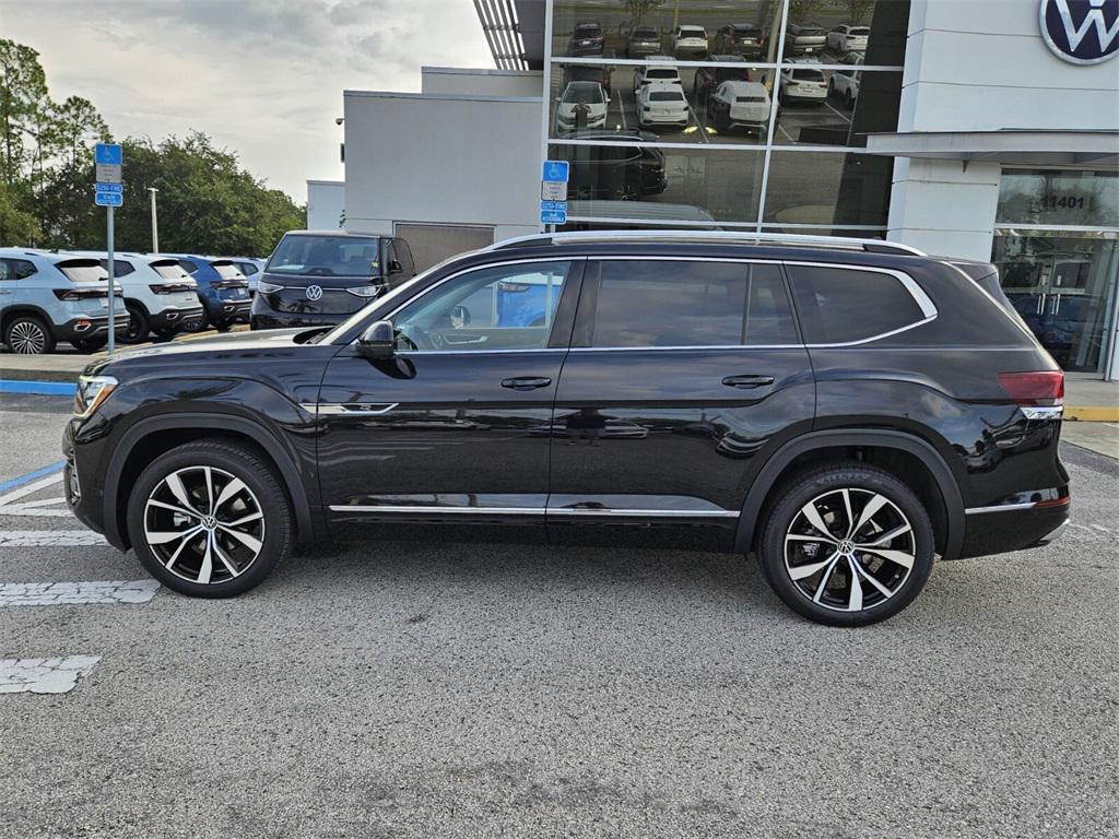 new 2026 Volkswagen Atlas car, priced at $55,953