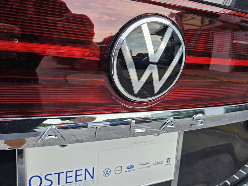 new 2026 Volkswagen Atlas car, priced at $55,953