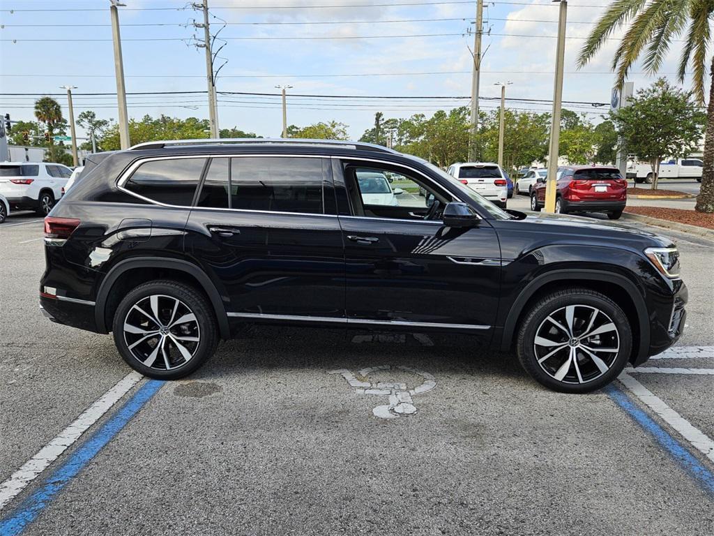 new 2026 Volkswagen Atlas car, priced at $55,953