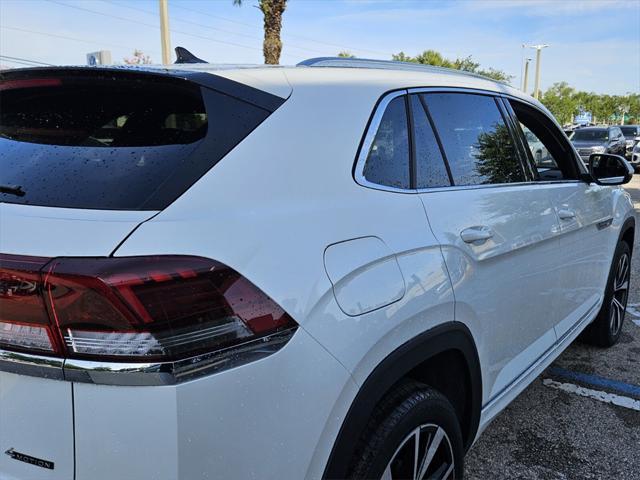 new 2025 Volkswagen Atlas Cross Sport car, priced at $52,874
