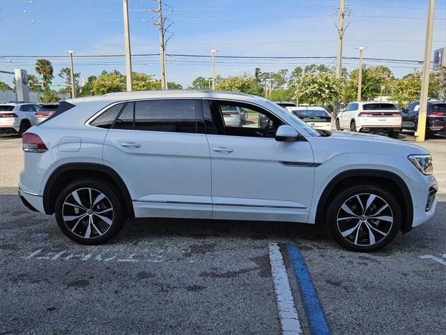new 2025 Volkswagen Atlas Cross Sport car, priced at $52,874