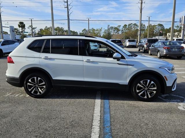 new 2024 Volkswagen Tiguan car, priced at $31,210