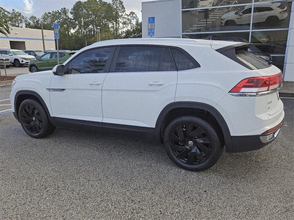 used 2024 Volkswagen Atlas Cross Sport car, priced at $35,995