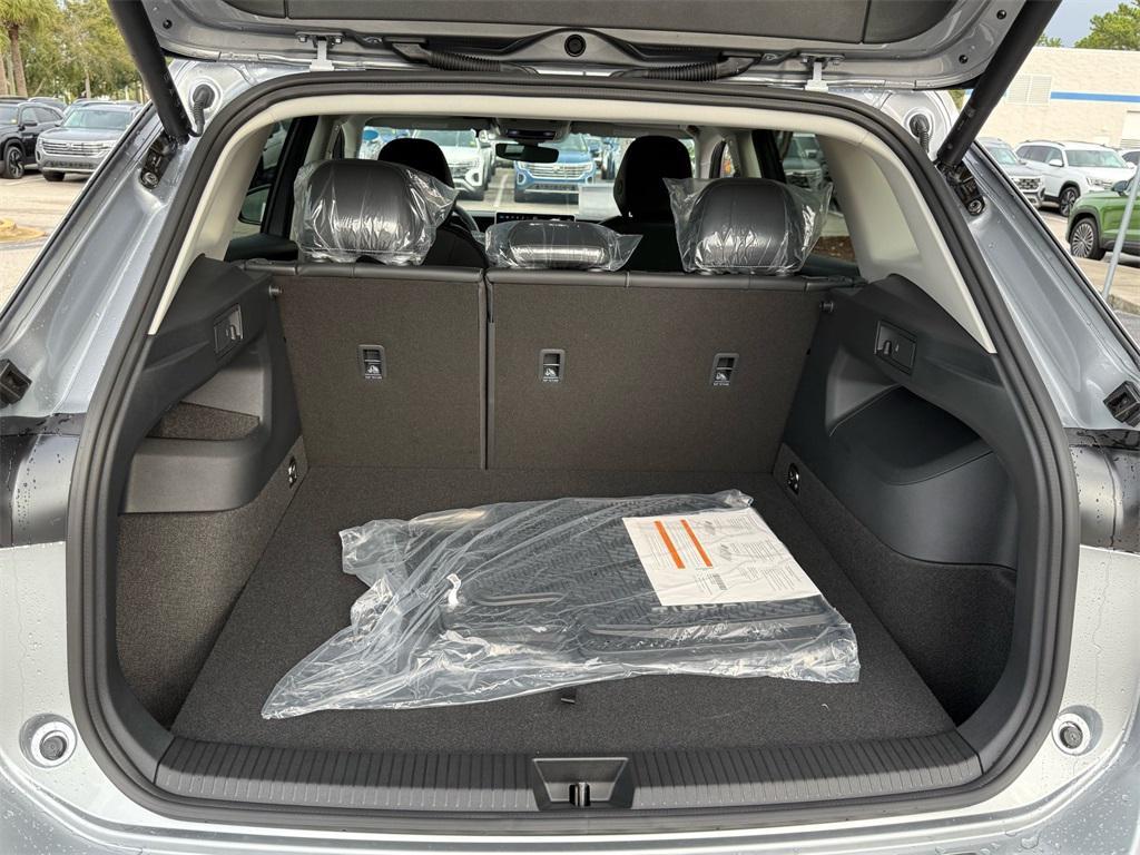 new 2025 Volkswagen Tiguan car, priced at $35,447