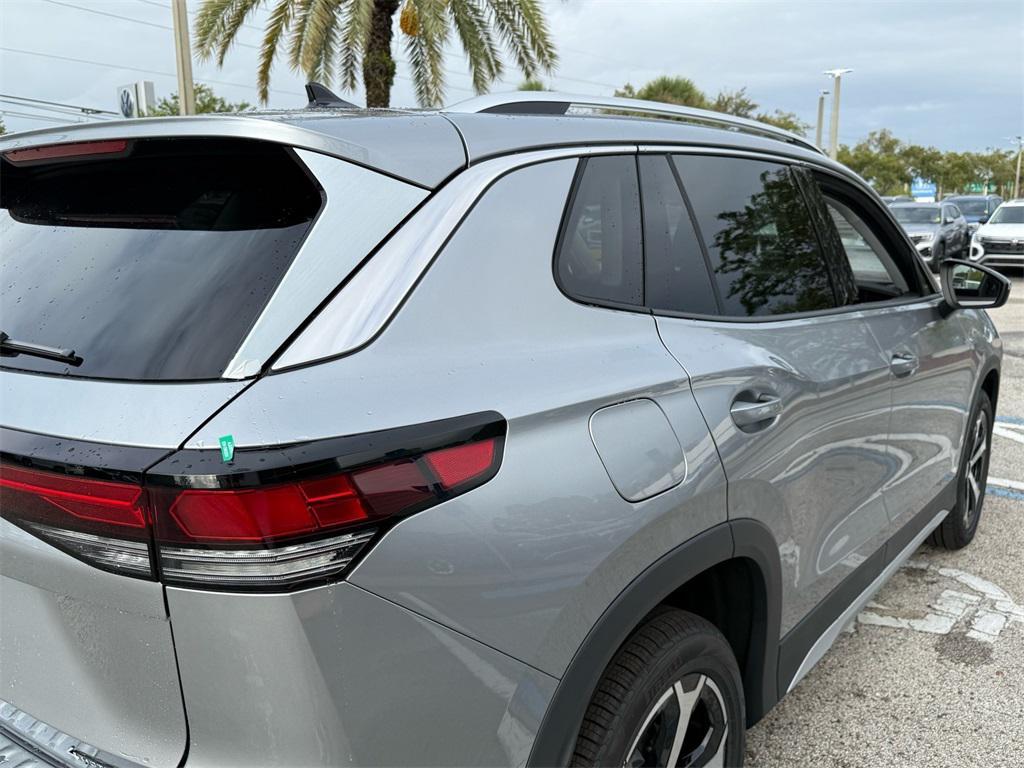 new 2025 Volkswagen Tiguan car, priced at $35,447
