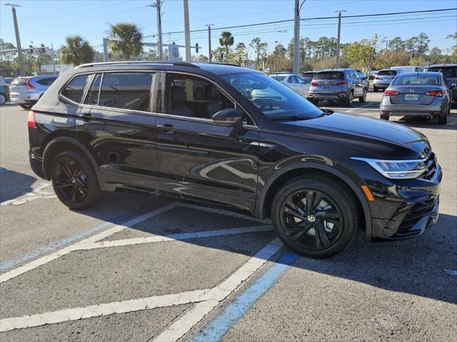 new 2024 Volkswagen Tiguan car, priced at $37,060