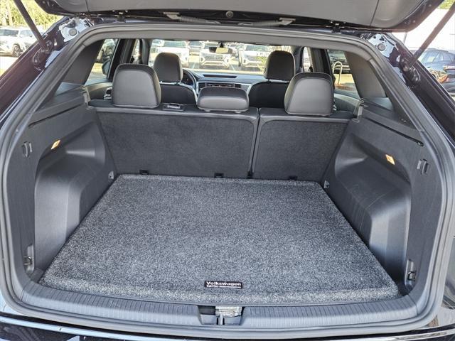 used 2022 Volkswagen Atlas Cross Sport car, priced at $22,395