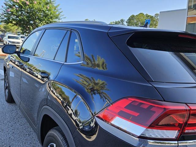 used 2022 Volkswagen Atlas Cross Sport car, priced at $22,395