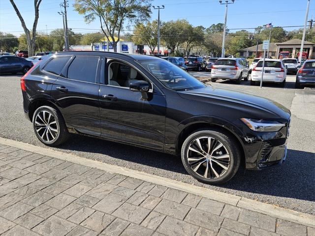 new 2025 Volvo XC60 car