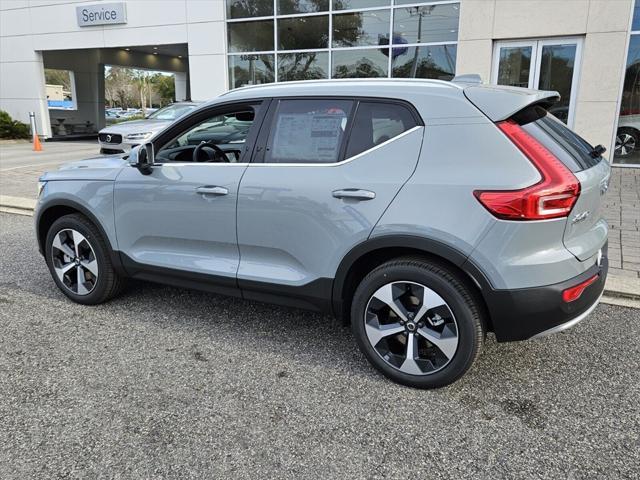 new 2025 Volvo XC40 car, priced at $45,465