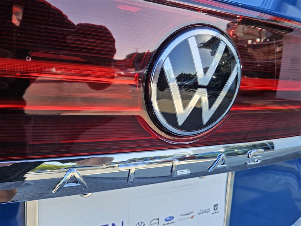 new 2026 Volkswagen Atlas car, priced at $46,495