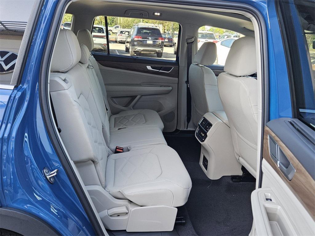 new 2026 Volkswagen Atlas car, priced at $46,495