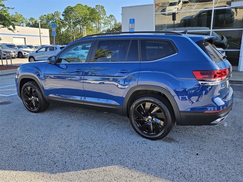 new 2026 Volkswagen Atlas car, priced at $46,185