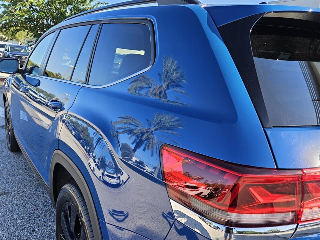 new 2026 Volkswagen Atlas car, priced at $46,185