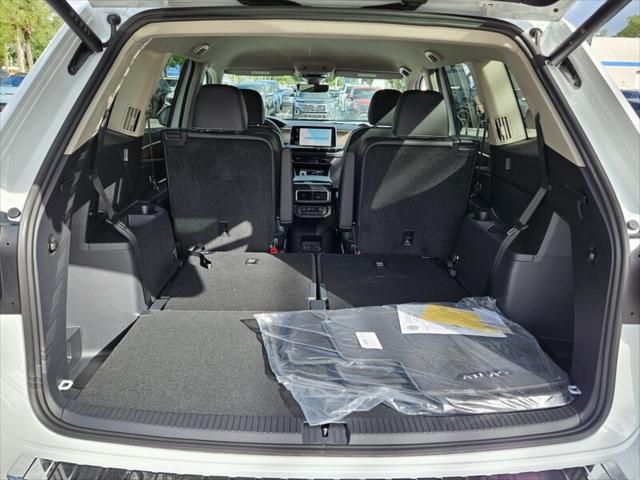 new 2025 Volkswagen Atlas car, priced at $47,095
