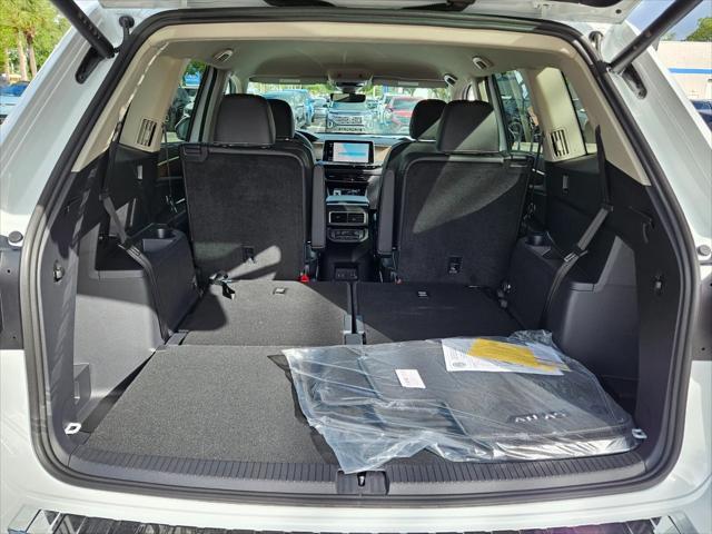 new 2025 Volkswagen Atlas car, priced at $47,095