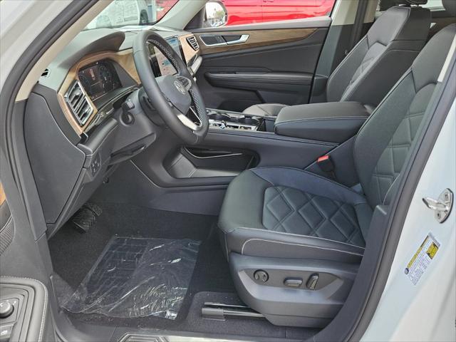 new 2025 Volkswagen Atlas car, priced at $47,095