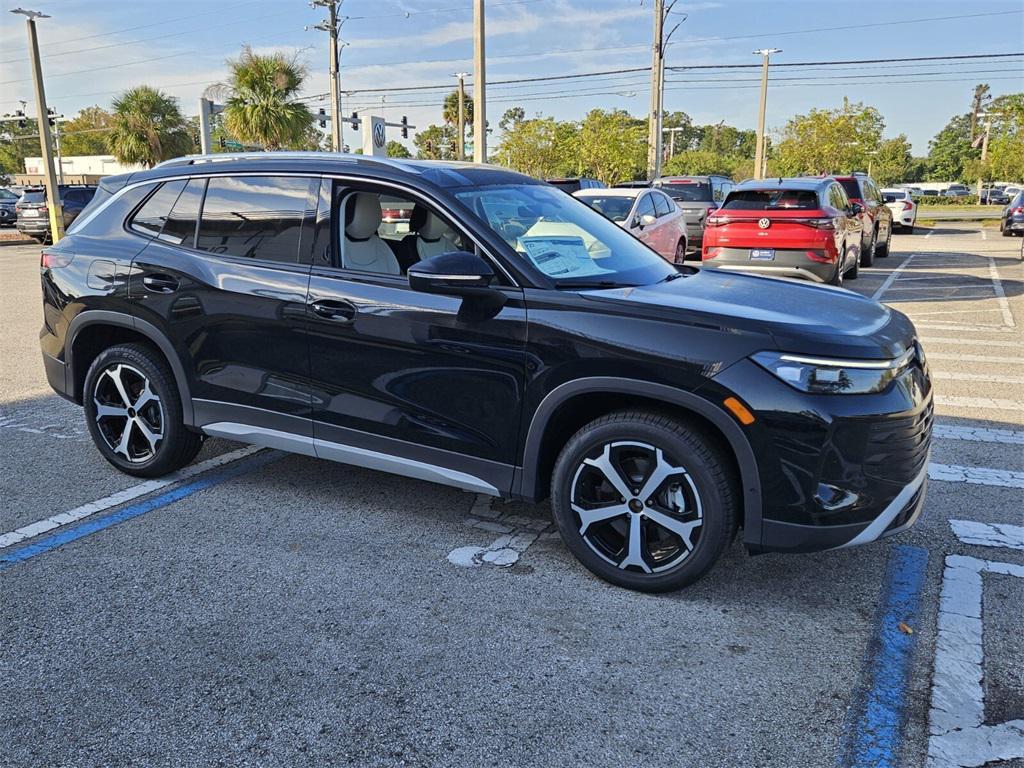 new 2025 Volkswagen Tiguan car, priced at $35,859