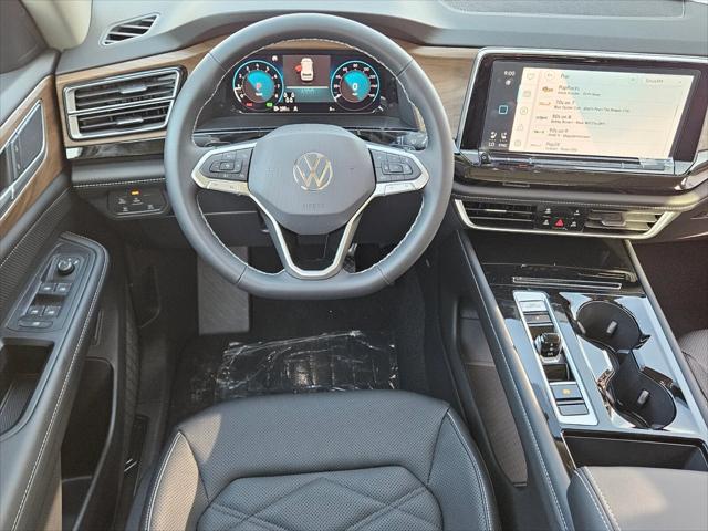 new 2025 Volkswagen Atlas car, priced at $49,010