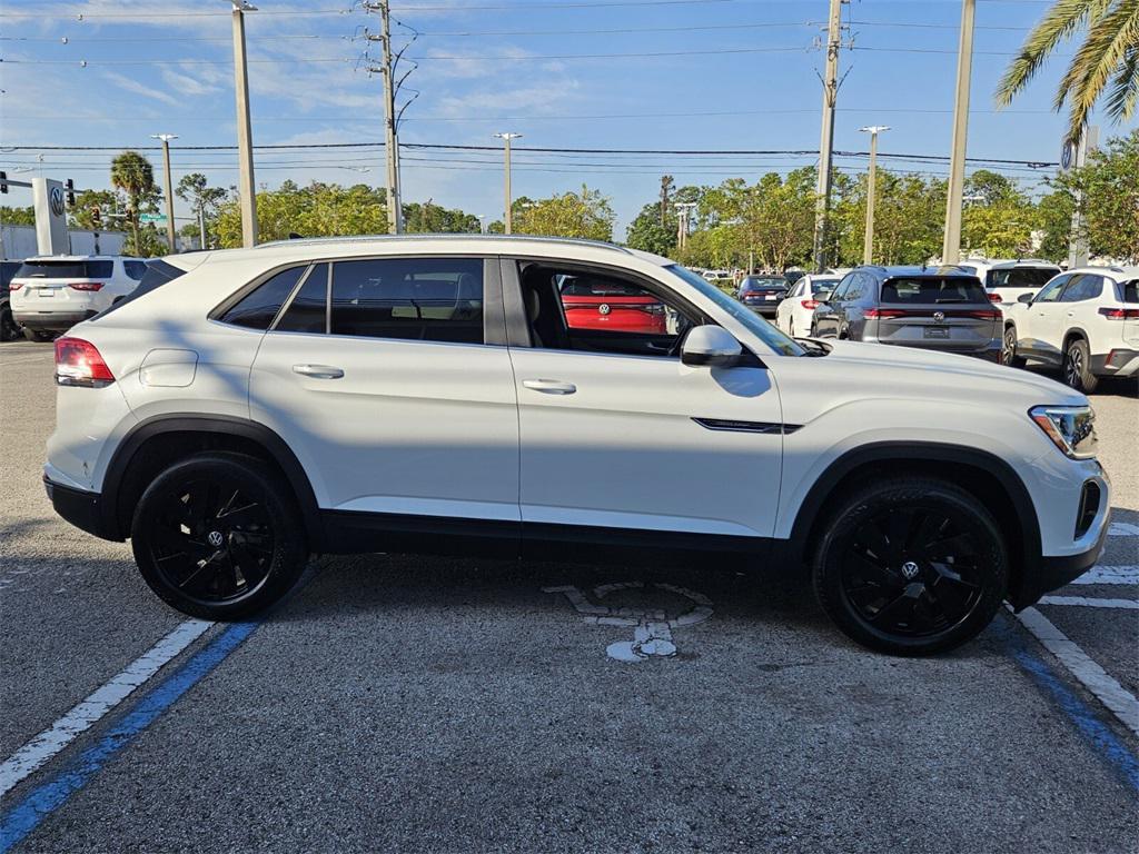 new 2026 Volkswagen Atlas Cross Sport car