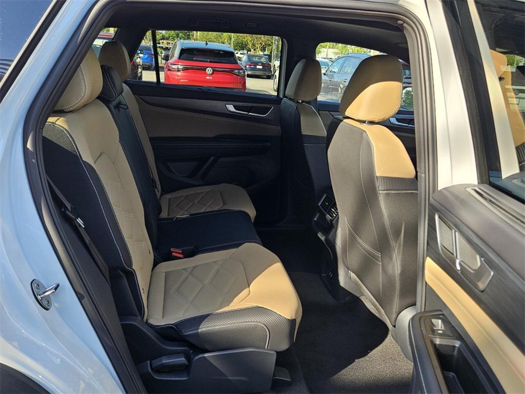 new 2026 Volkswagen Atlas Cross Sport car