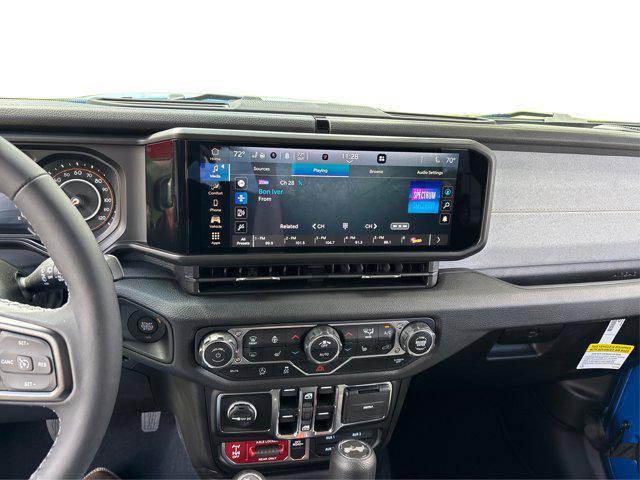 new 2025 Jeep Wrangler car, priced at $49,270