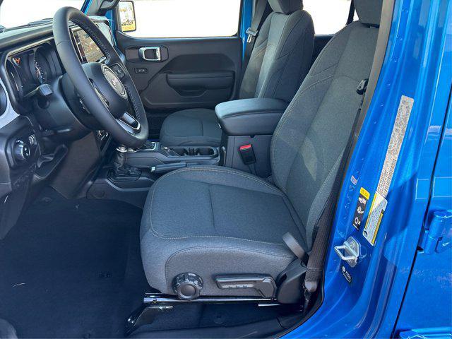 new 2026 Jeep Gladiator car, priced at $43,225