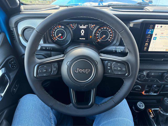 new 2026 Jeep Gladiator car, priced at $43,225