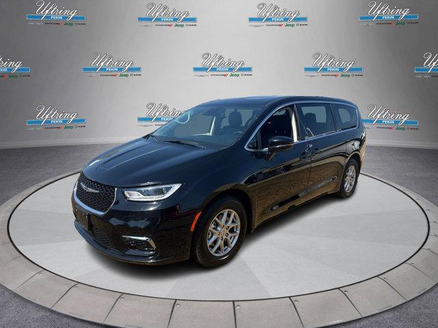 used 2024 Chrysler Pacifica car, priced at $29,437