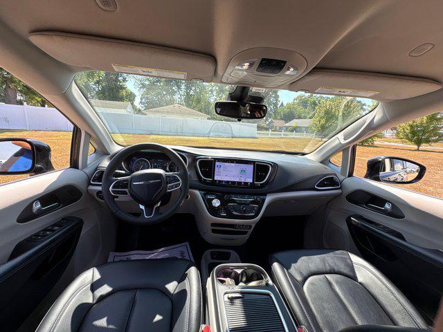 used 2024 Chrysler Pacifica car, priced at $29,437