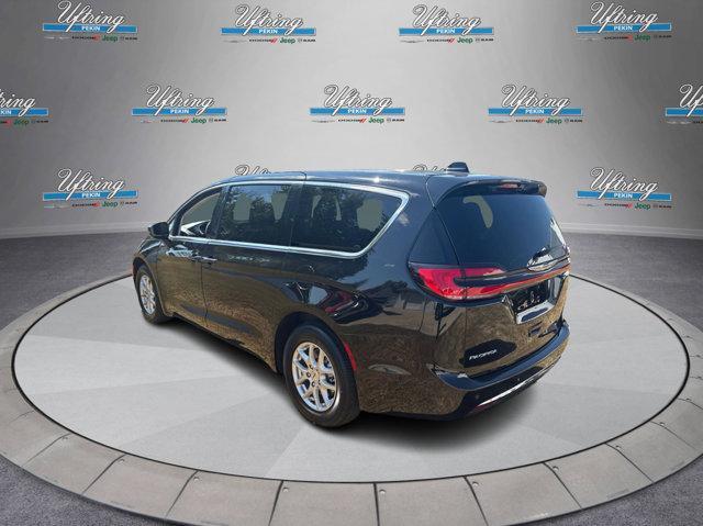 used 2024 Chrysler Pacifica car, priced at $29,437