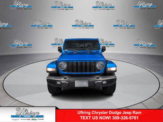 new 2025 Jeep Gladiator car, priced at $43,180