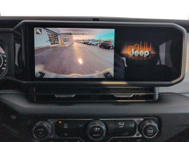 new 2025 Jeep Gladiator car, priced at $40,085