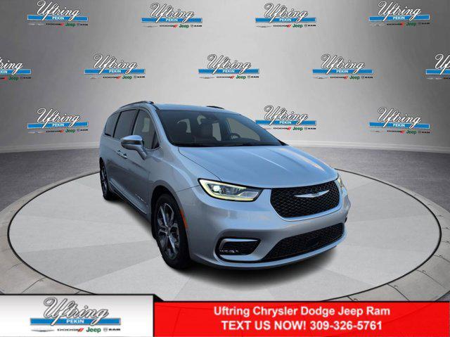 new 2024 Chrysler Pacifica car, priced at $49,903