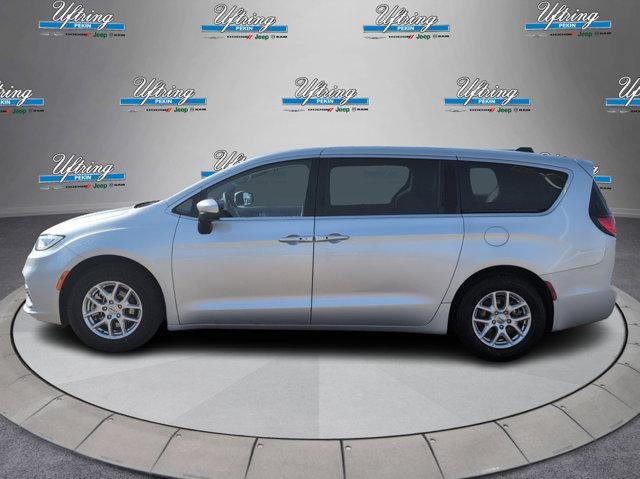 used 2023 Chrysler Pacifica car, priced at $25,981