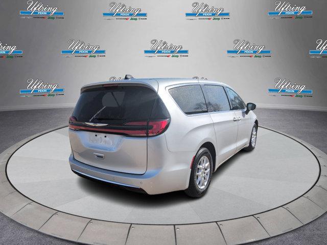 used 2023 Chrysler Pacifica car, priced at $25,981