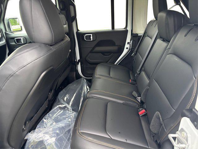 new 2025 Jeep Wrangler car, priced at $53,132