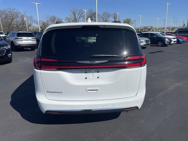 used 2022 Chrysler Pacifica car, priced at $26,204