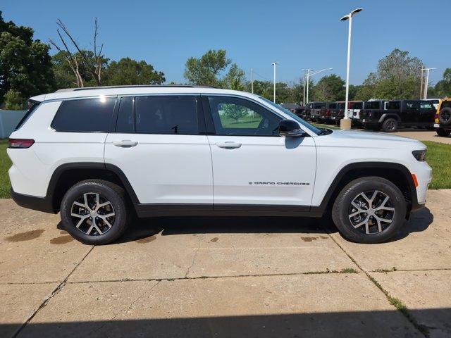 new 2024 Jeep Grand Cherokee L car, priced at $49,927