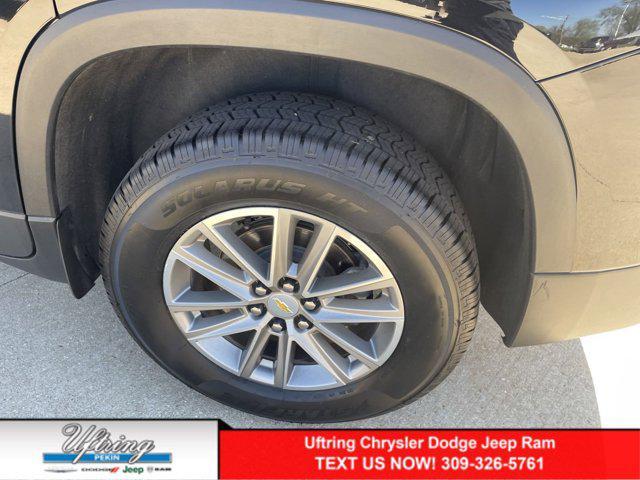 used 2023 Chevrolet Traverse car, priced at $32,193