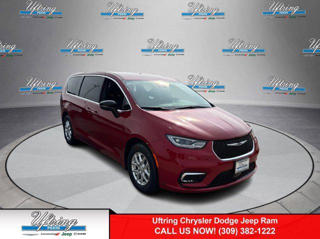new 2025 Chrysler Pacifica car, priced at $38,883