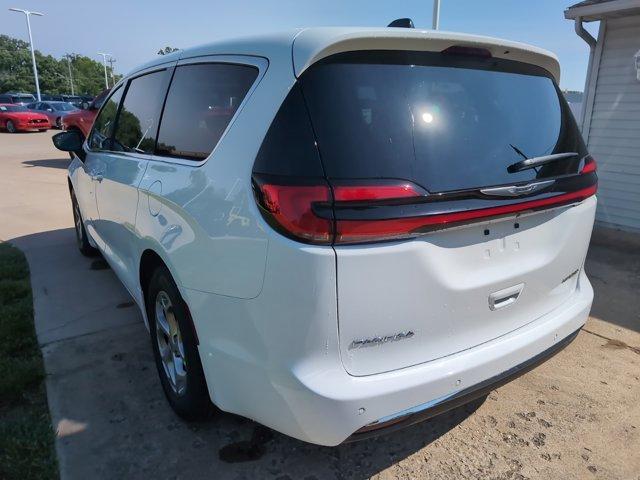 new 2024 Chrysler Pacifica car, priced at $49,702