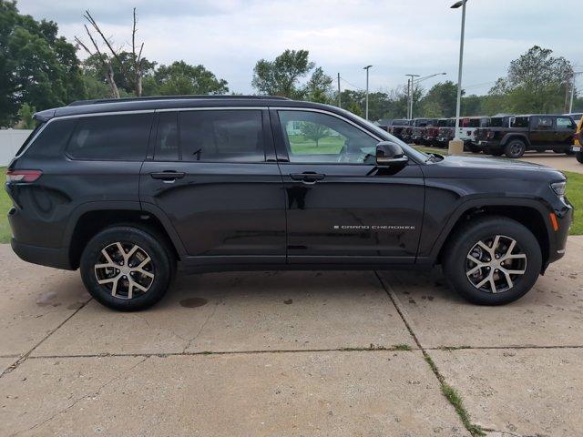 new 2024 Jeep Grand Cherokee L car, priced at $54,431