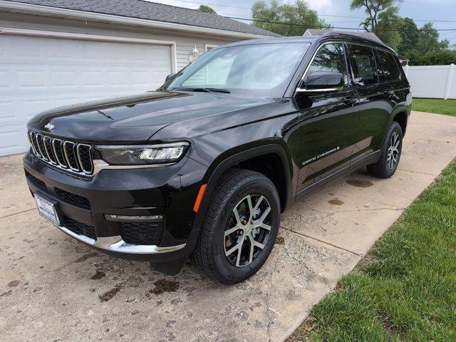 new 2024 Jeep Grand Cherokee L car, priced at $54,431