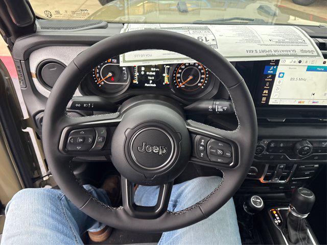 new 2025 Jeep Gladiator car, priced at $43,645