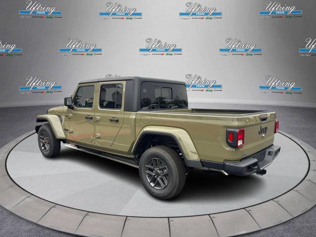 new 2025 Jeep Gladiator car, priced at $43,645