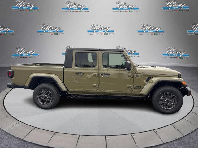 new 2025 Jeep Gladiator car, priced at $43,645