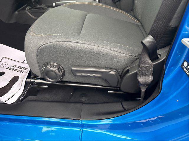 new 2025 Jeep Gladiator car, priced at $43,645