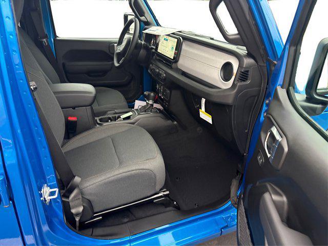 new 2025 Jeep Gladiator car, priced at $43,645