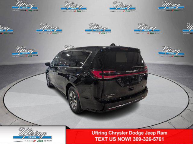 used 2022 Chrysler Pacifica Hybrid car, priced at $26,707